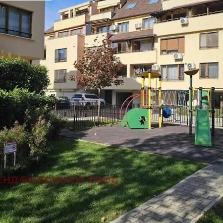 Cite Jardin Sófia