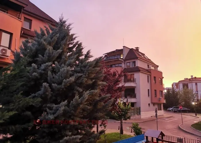 Cite Jardin アパート *